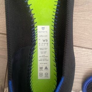 Rothy’s The Point in Black Solid